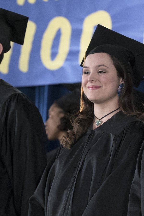 I Goldbergs – S04E24 – Il giorno del diploma