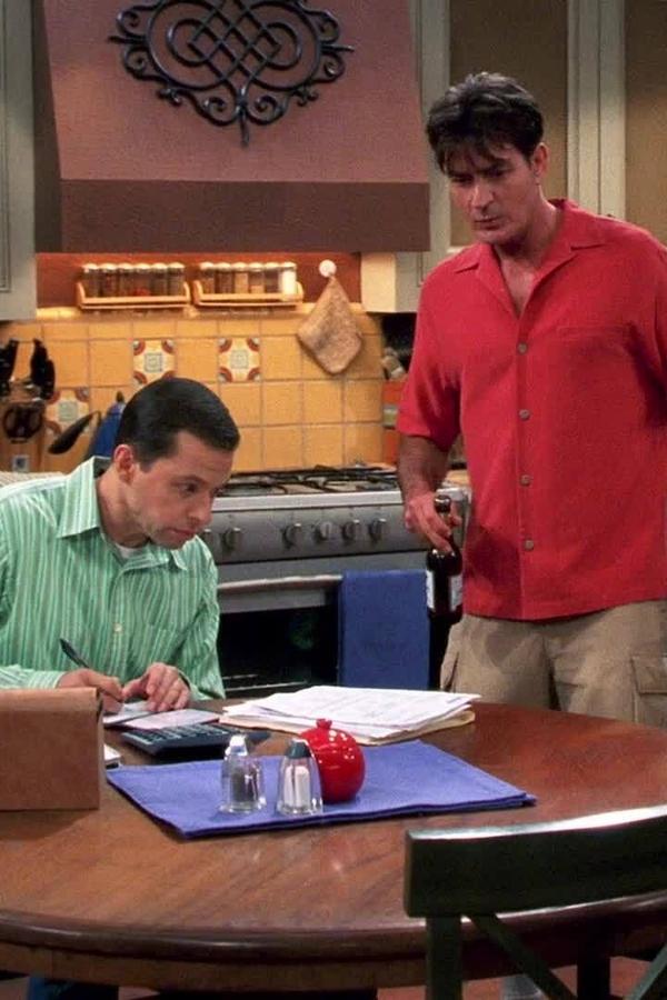 Due uomini e mezzo – S05E05 – Qualcosa succederà