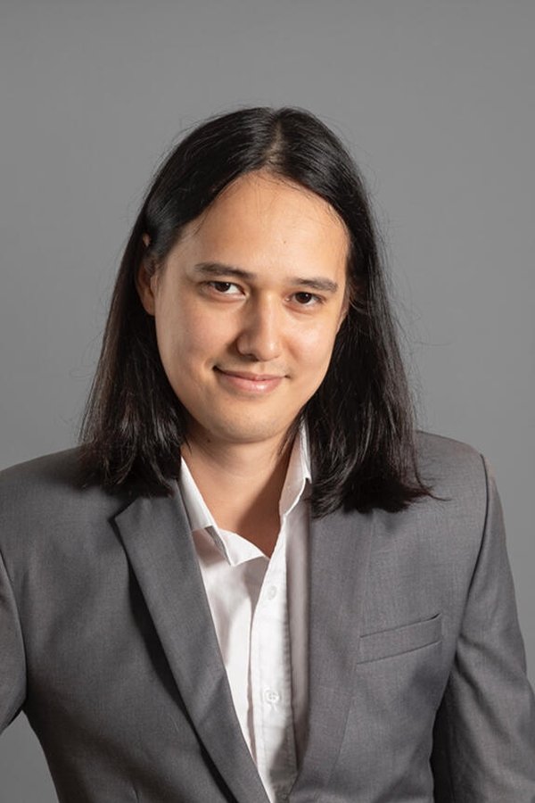 Hoan Ton-That's headshot