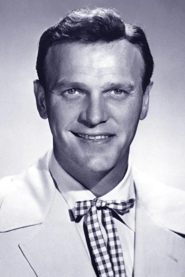 Eddy Arnold's headshot