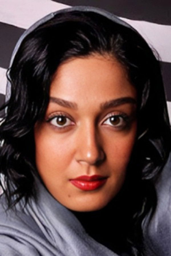 Raheleh Mirzai's headshot