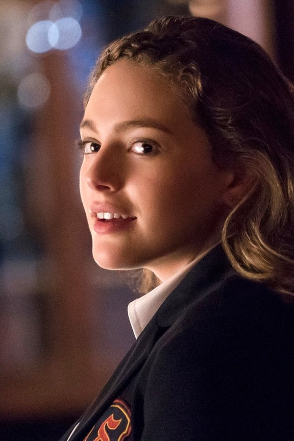 Legacies – S01E01 – Una scuola per esseri soprannaturali