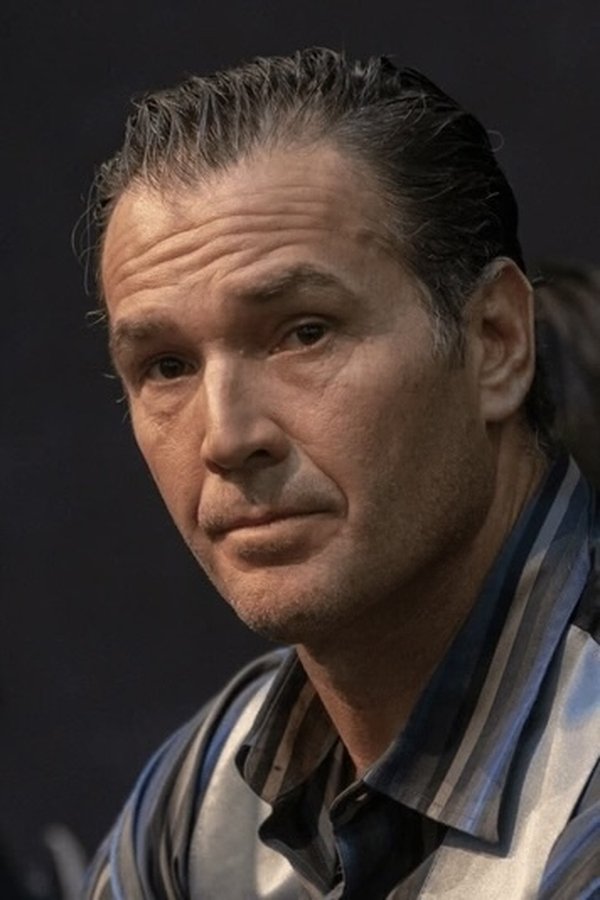 Danny Hassel's headshot