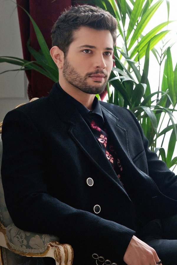Dynasty – S02E14 – Episodio 14