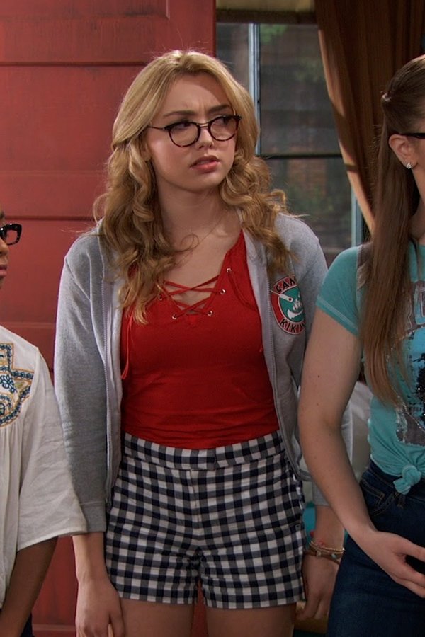 Summer Camp – S02E17 – Episodio 17