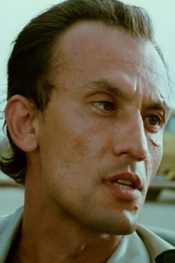 Murat Annageldyyev's headshot
