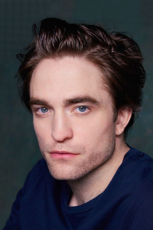 Robert Pattinson's headshot