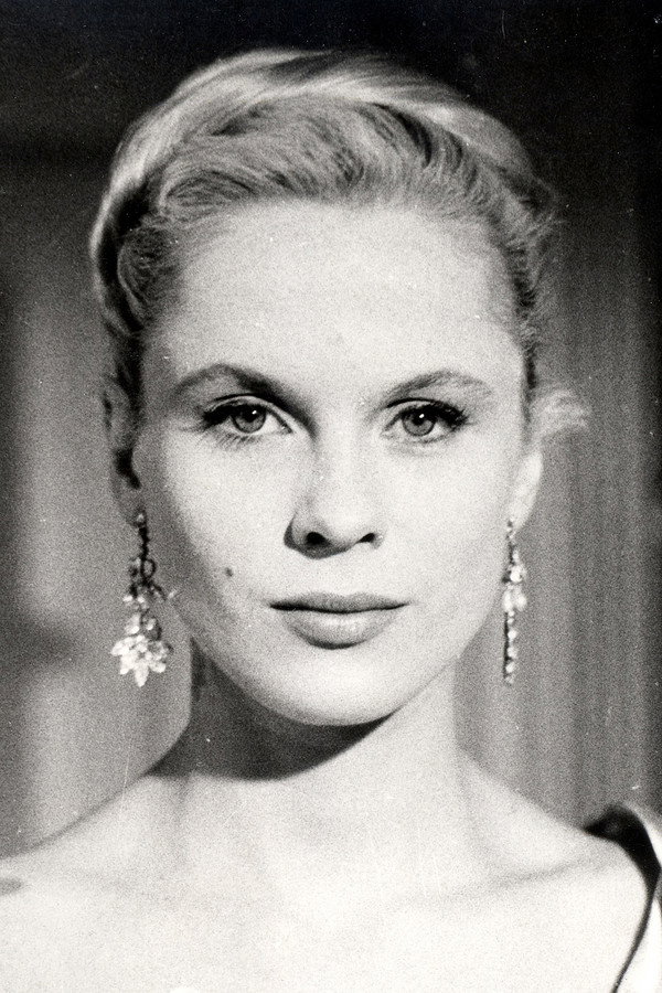 Bibi Andersson's headshot