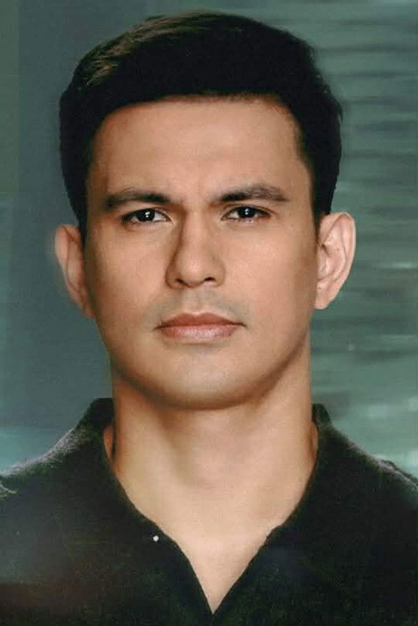 Tom Rodriguez's headshot