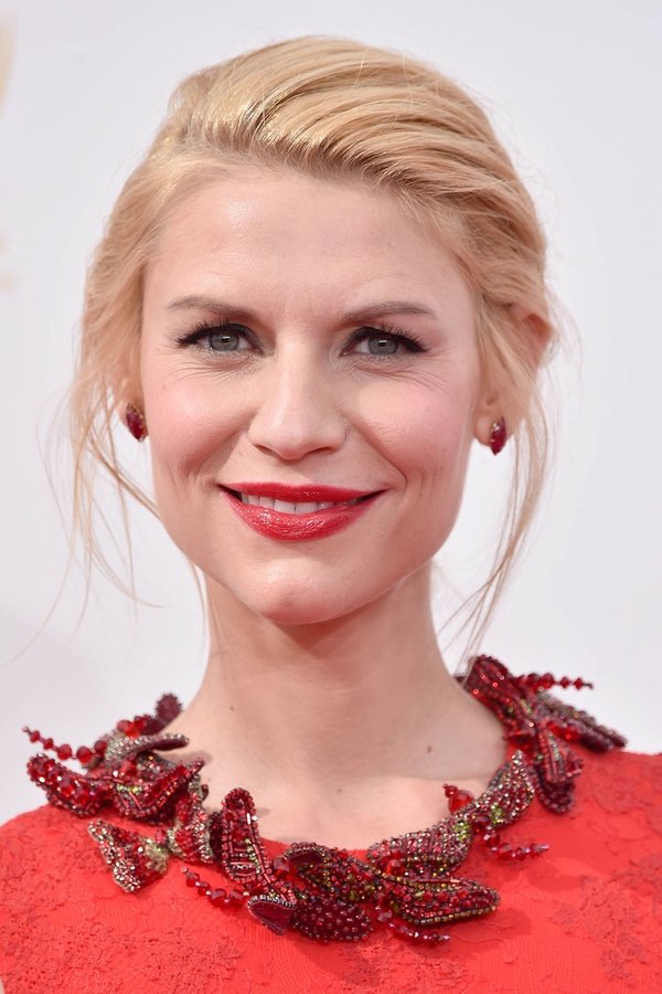 Claire Danes's headshot