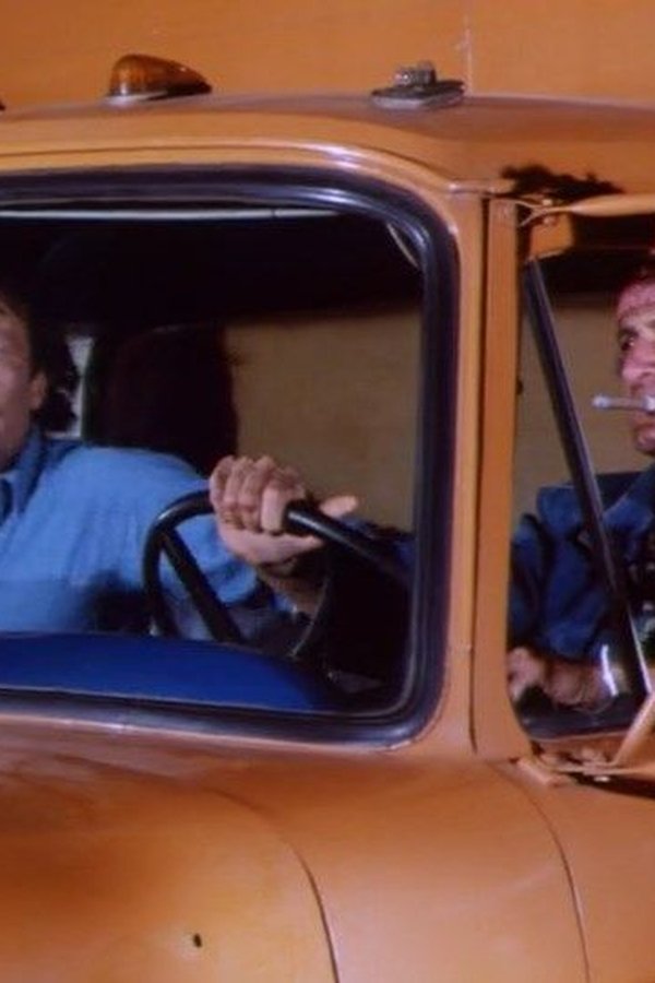 Hazzard – S03E18 – Reporter d’assalto