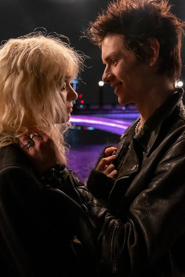 Pistol – S01E05 – Nancy & Sid