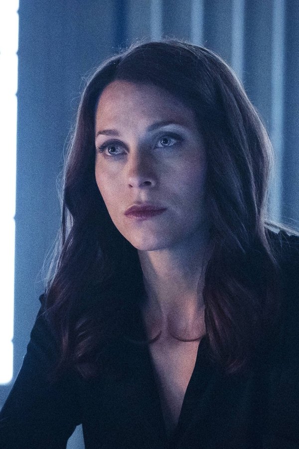 Titans – S03E06 – Lady Vic