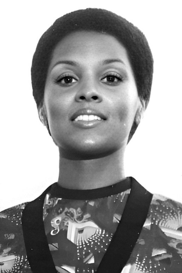 Jeannie Bell's headshot