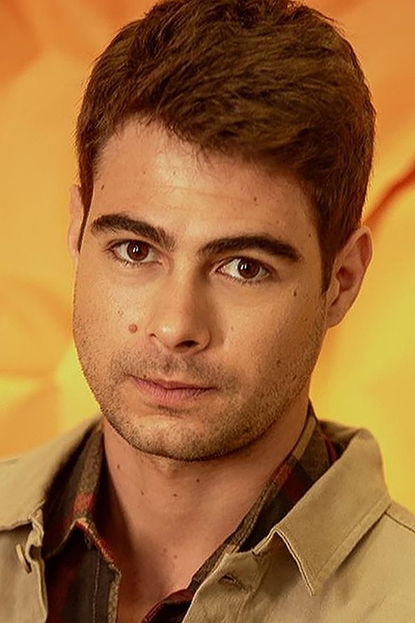 Rafael Vitti's headshot