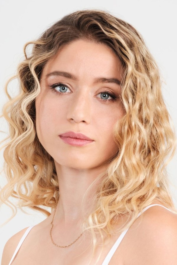 Efthalia Papacosta's headshot