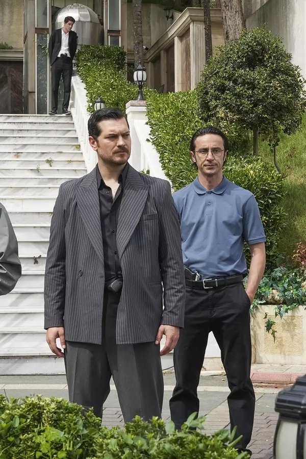 Eşref Rüya - Bölüm 11