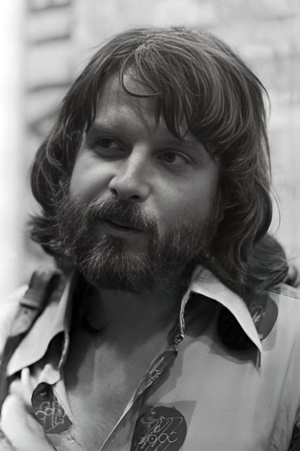 Francis Leroi's headshot