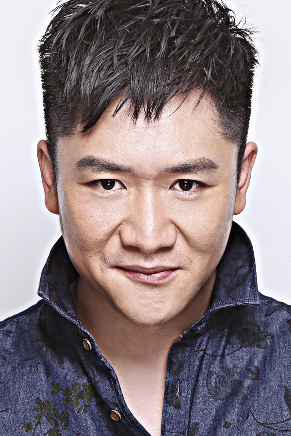 Yang Yiwei's headshot