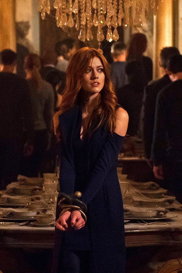Shadowhunters – S03E10 – Erchomai