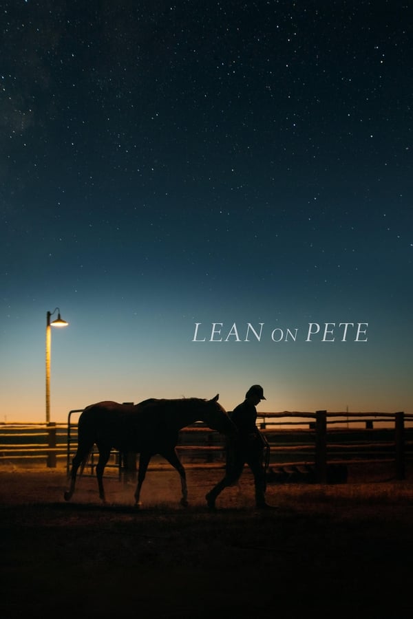Charley, een tiener die woont bij zijn alleenstaande vader, vindt werk in het verzorgen van een versleten renpaard genaamd 'Lean on Pete'. Wanneer hij er achter komt dat Pete bestemd is voor de slacht, beginnen de twee aan een lange avontuurlijke reis over het Amerikaanse open land op zoek naar een thuis.