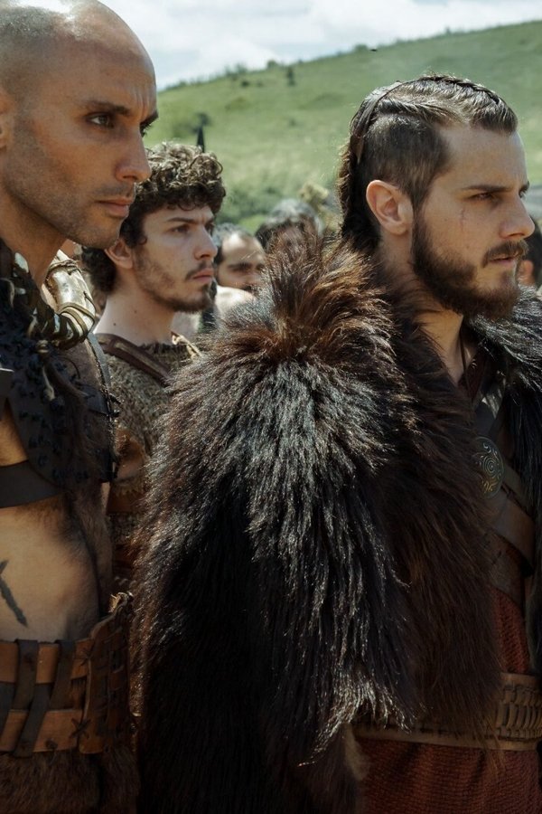 Romulus – S02E01 – Offesa