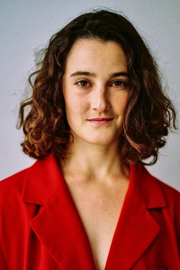 Martina Roura's headshot