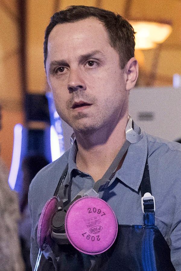 Sneaky Pete – S02E07 – Il tassidermista riluttante