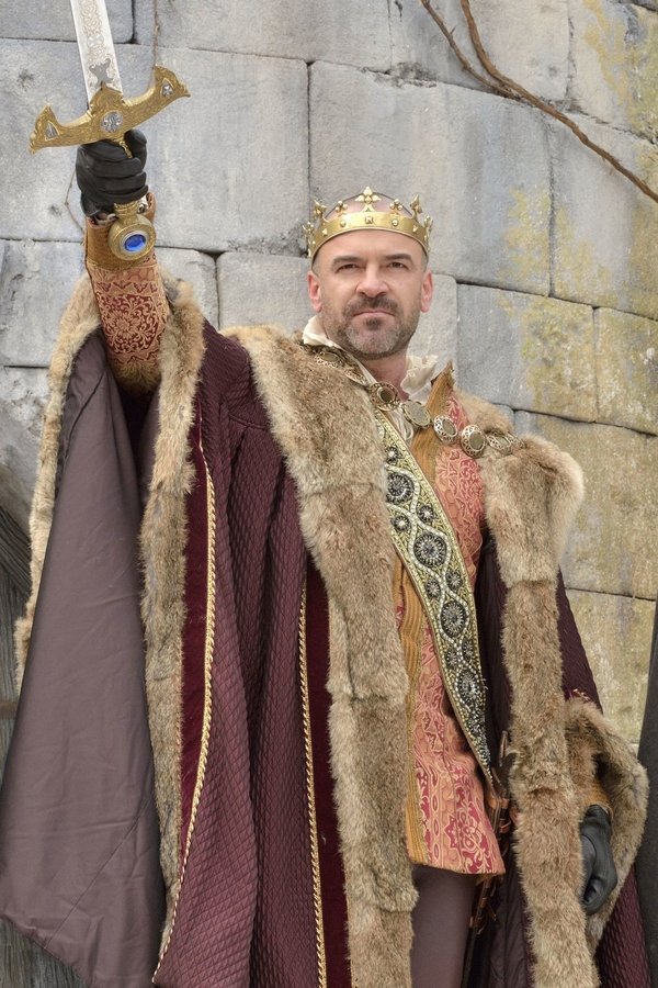Reign – S01E21 – Lunga vita al re
