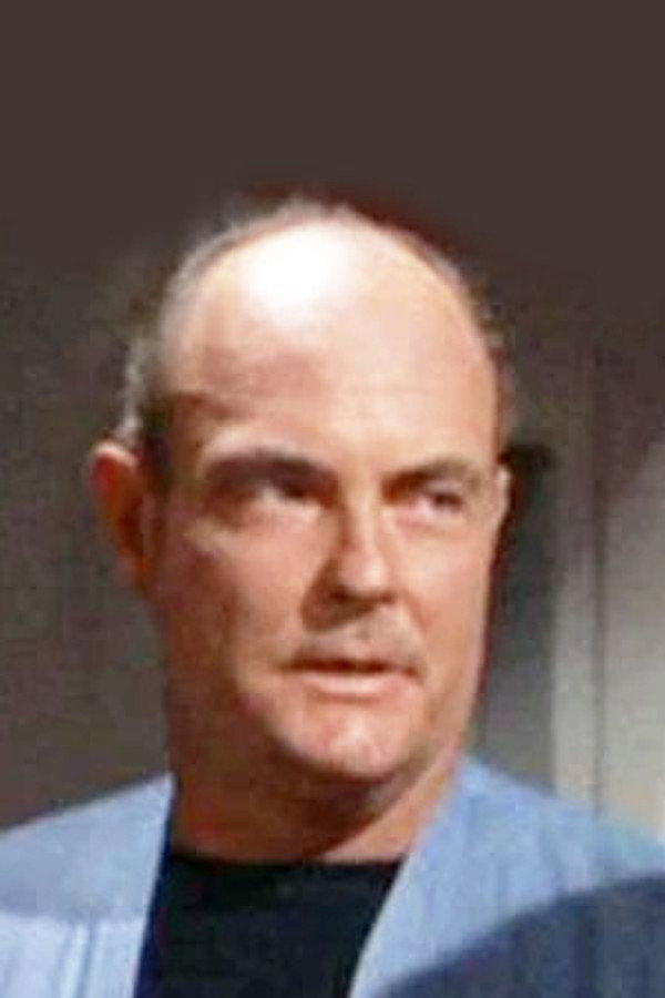 Pete Kellett's headshot