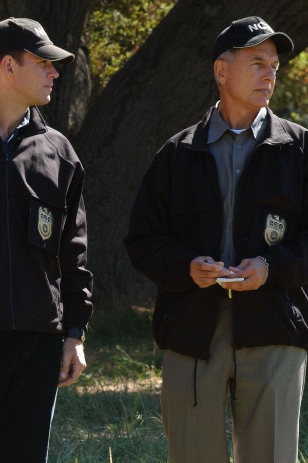 NCIS – Unità anticrimine – S02E05 – Il cimitero