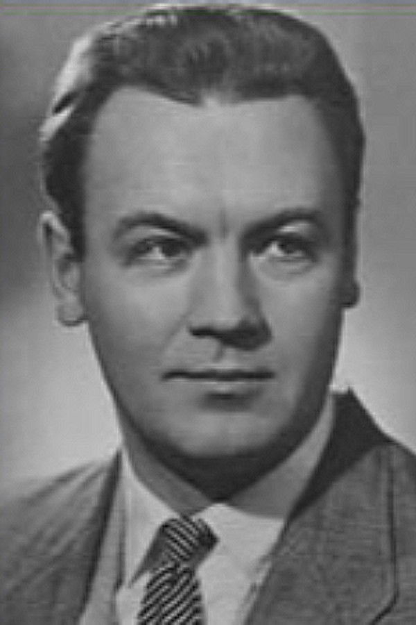 Lev Lobov's headshot