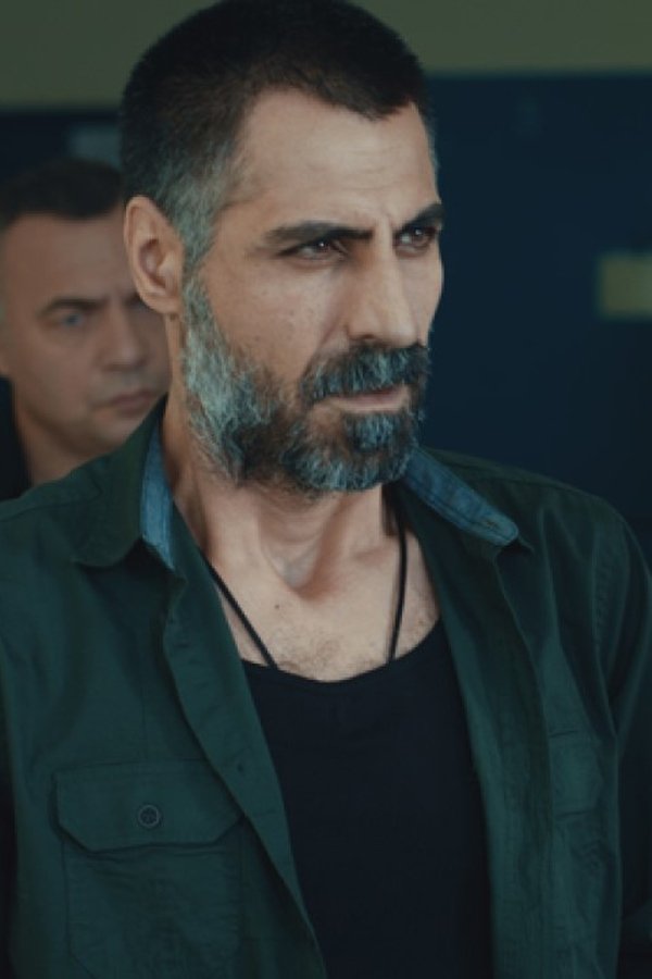 Eşkıya Dünyaya Hükümdar Olmaz - Bölüm 4