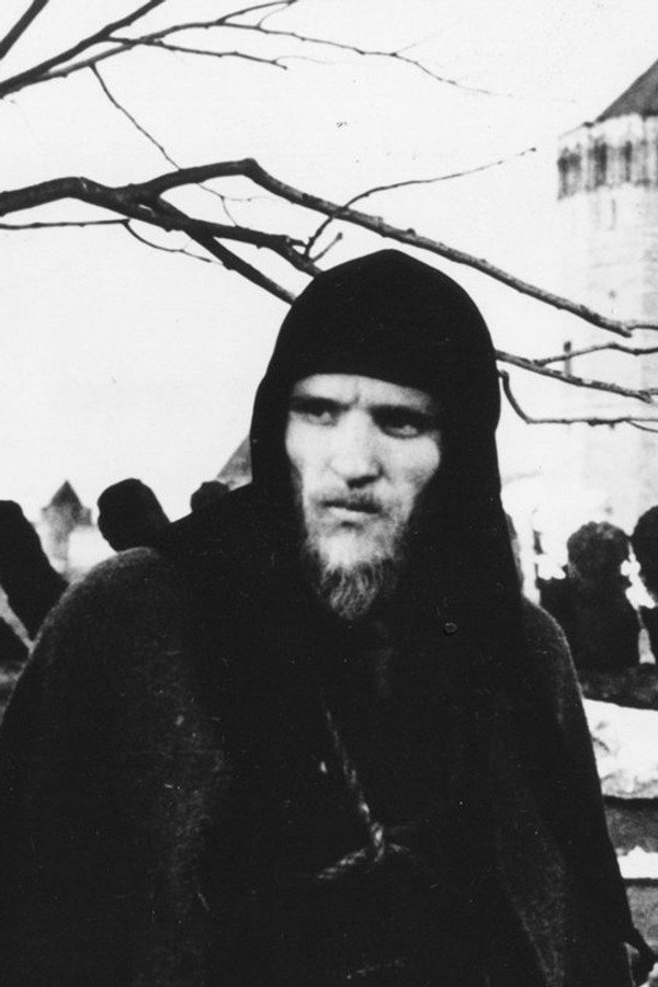 Anatoliy Solonitsyn's headshot