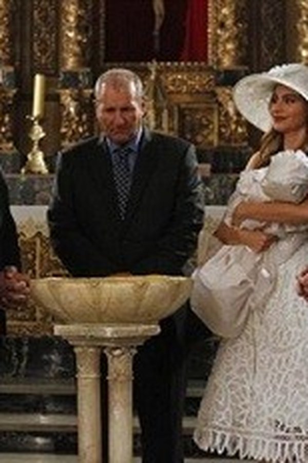 Modern Family – S04E13 – Il battesimo