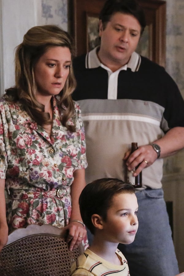 Young Sheldon – S01E12 – Un computer, un pony di plastica e una cassa di birra