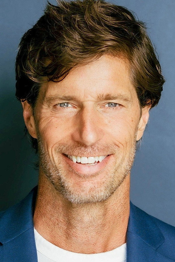 Rib Hillis's headshot