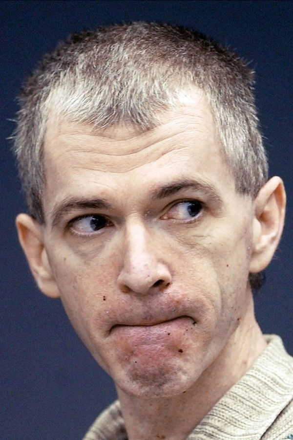 Charles Cullen's headshot