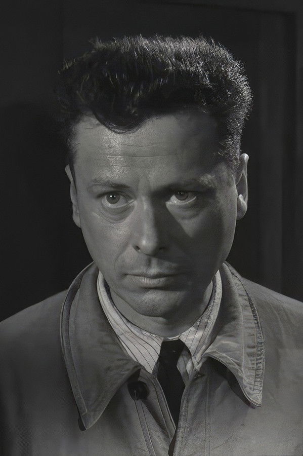 Michel André's headshot