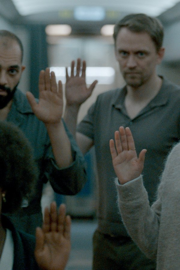 Into the Night – S01E06 – Episodio 6
