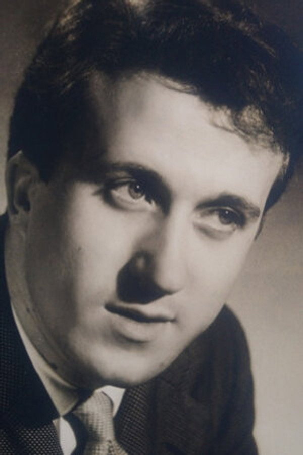 Pupo De Luca's headshot