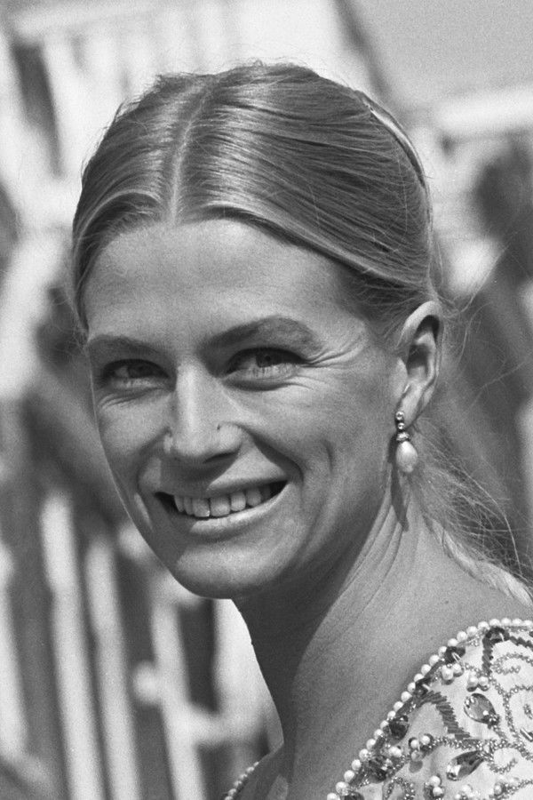 Nina van Pallandt's headshot