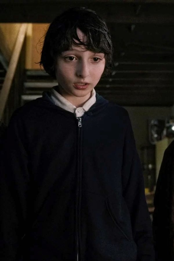 Stranger Things – S01E02 – Capitolo due: La stramba di Maple Street