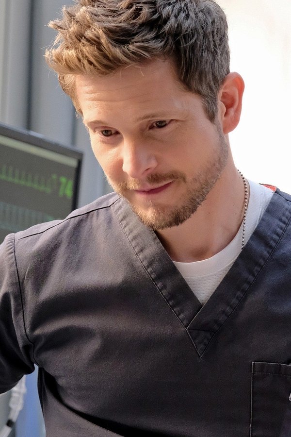 The Resident – S02E13 – La giornata dei miracoli