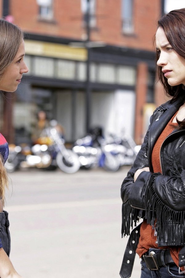 Wynonna Earp – S01E01 – Episodio 1