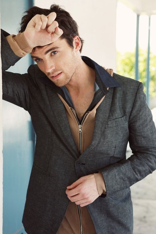 Ian Harding — The Movie Database (TMDb)