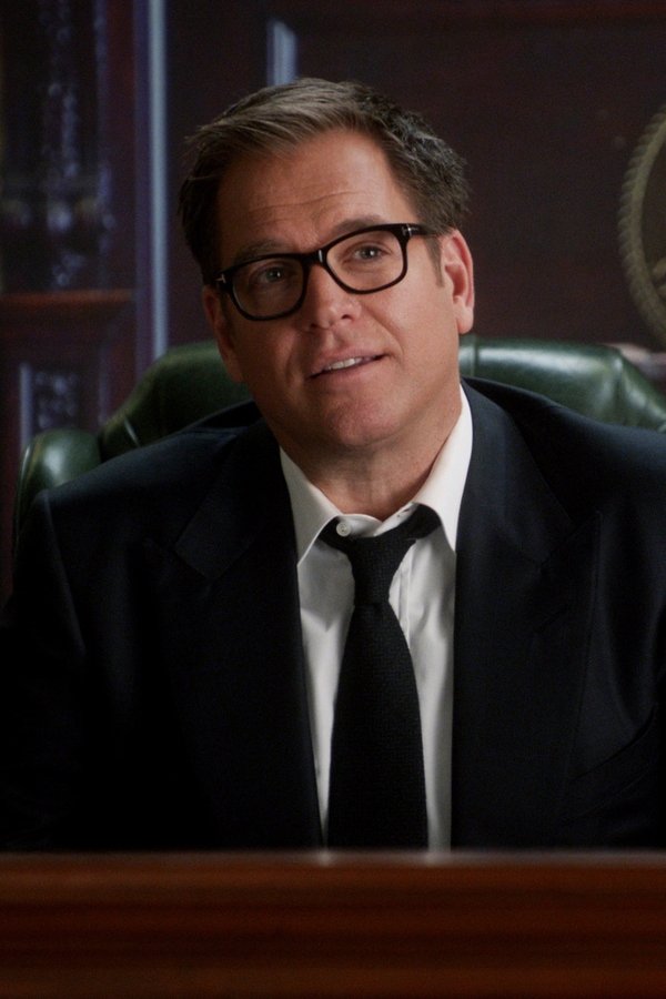 Bull – S04E09 – Il tappeto volante
