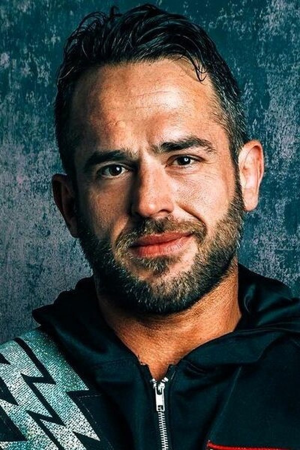 Christopher Lindsey's headshot
