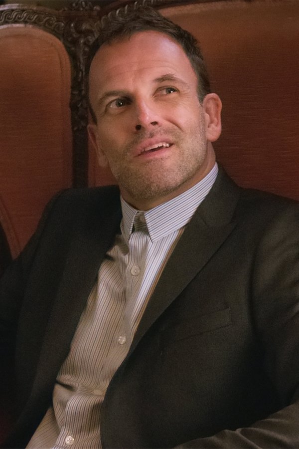 Elementary – S06E03 – Rievocazione storica