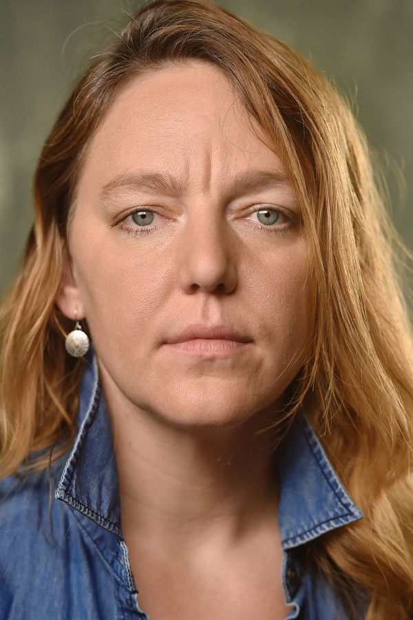Kerry Cahill's headshot